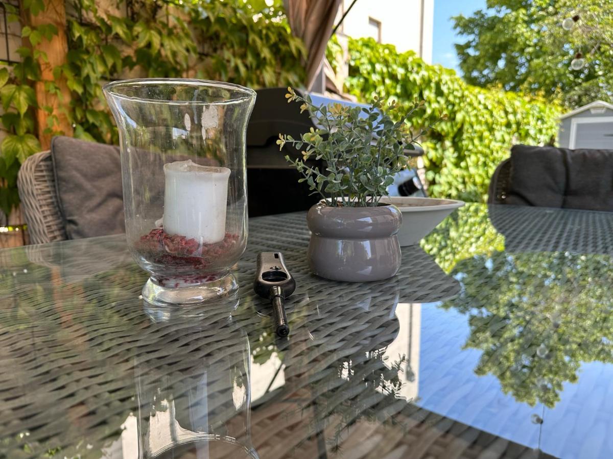 Fhv01 - Ferienwohnung 100M² 6 Personen Garten Und Terrasse 2X Wc Taucha Екстериор снимка